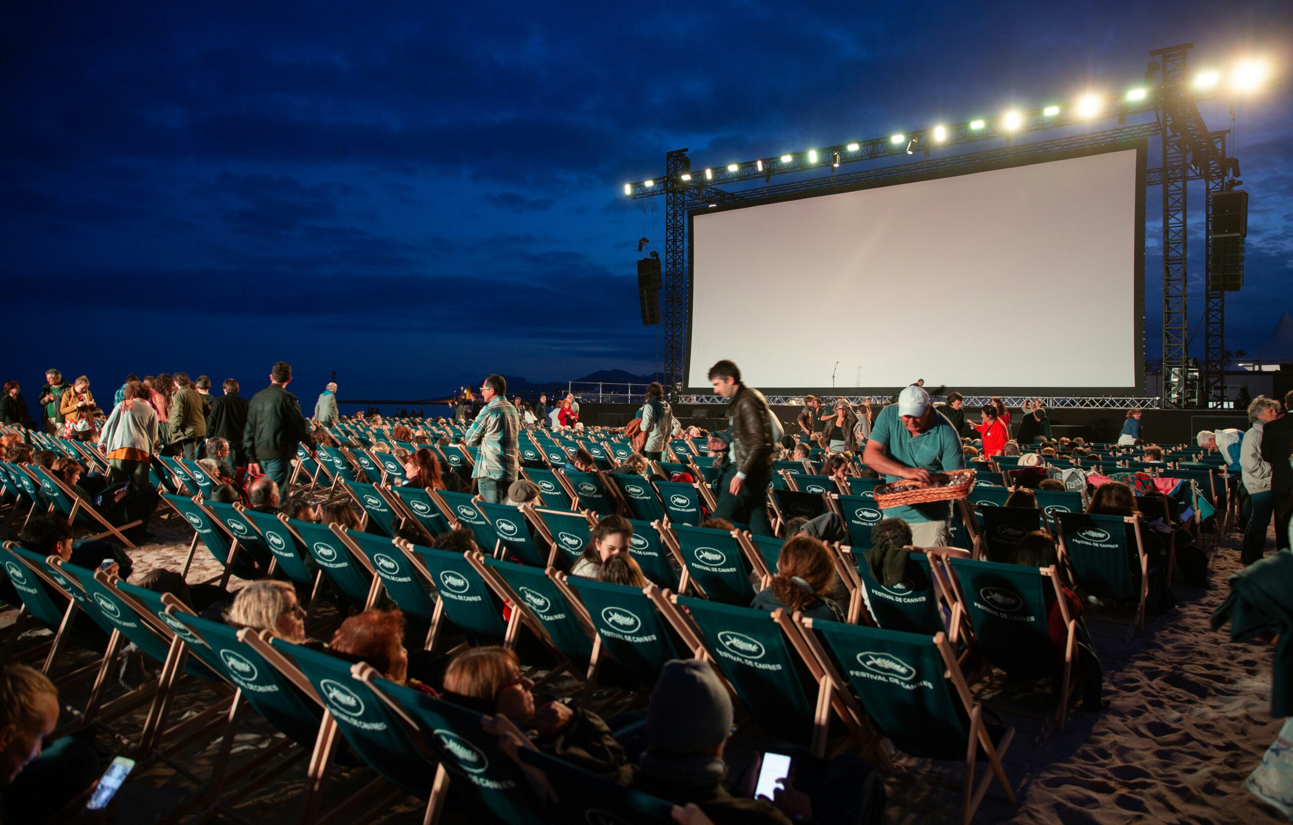Quad Cities Defenders March MeetUp: Just Look Up Film Screening + Q&A